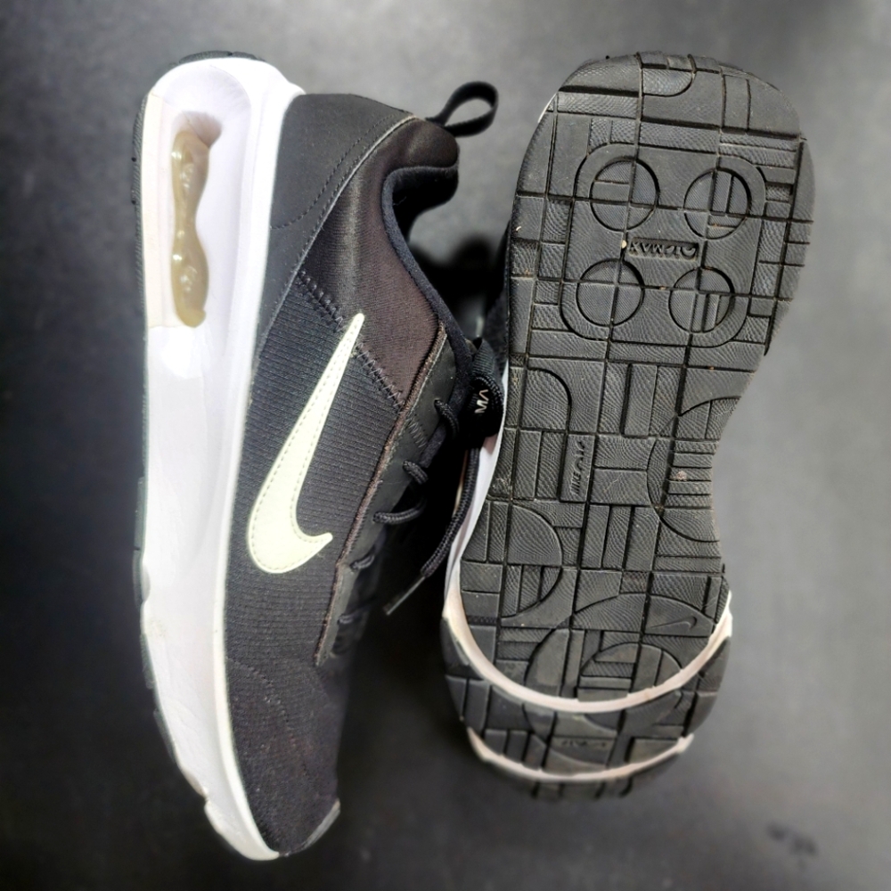 Size 11‎ - Nike Air Max Interlock Lite Black White W